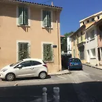 Le Suffren, Classe Ventile ,wifi, A 100 M De La Apartment Toulon