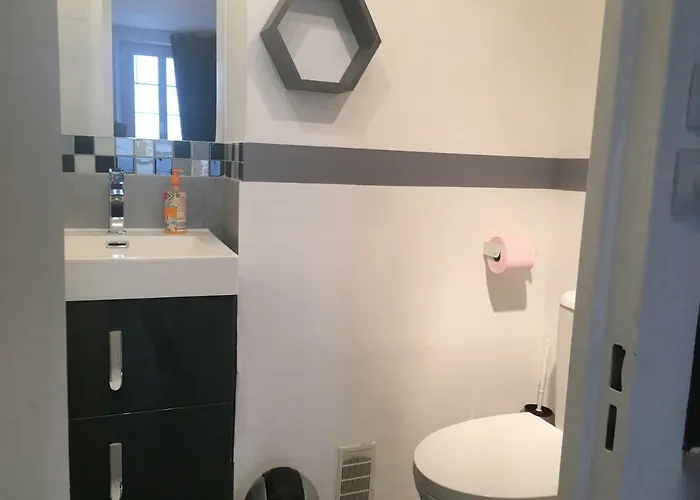 Apartament Le Suffren, Classe Ventile ,wifi, A 100 M De La *