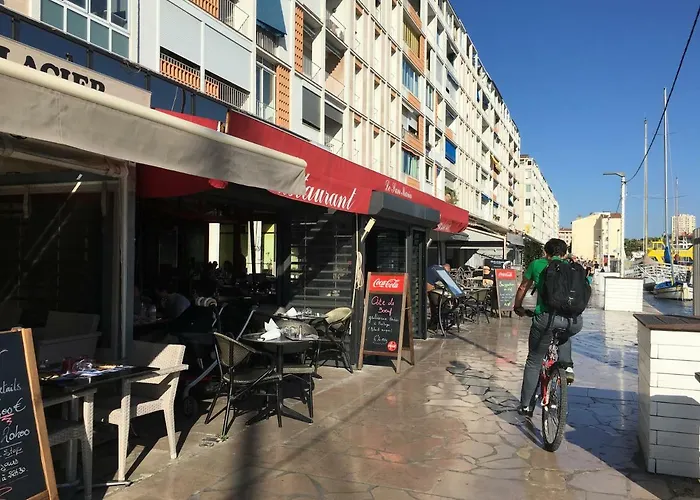 Le Suffren, Classe Ventile ,wifi, A 100 M De La Apartament