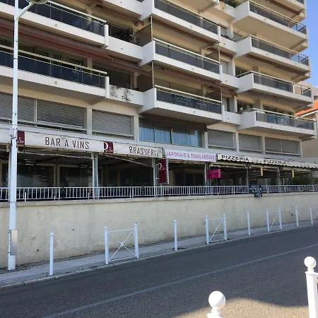 Le Suffren, Classe Ventile ,wifi, A 100 M De La Toulon