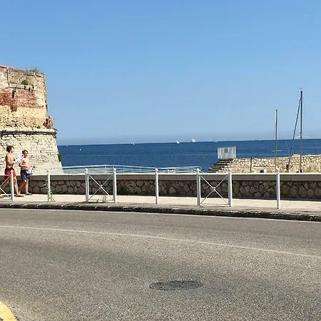 Apartmán Le Suffren, Classe Ventile ,wifi, A 100 M De La Toulon