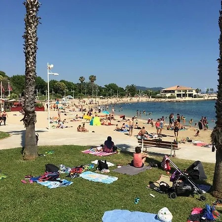 Le Suffren, Classe Ventile ,wifi, A 100 M De La Apartmán