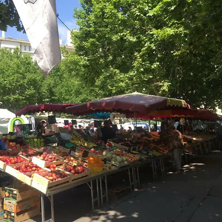 Le Suffren, Classe Ventile ,wifi, A 100 M De La Apartmán *