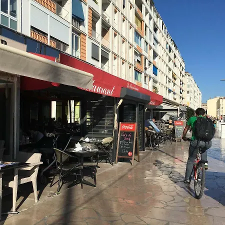 Le Suffren, Classe Ventile ,wifi, A 100 M De La Apartmán