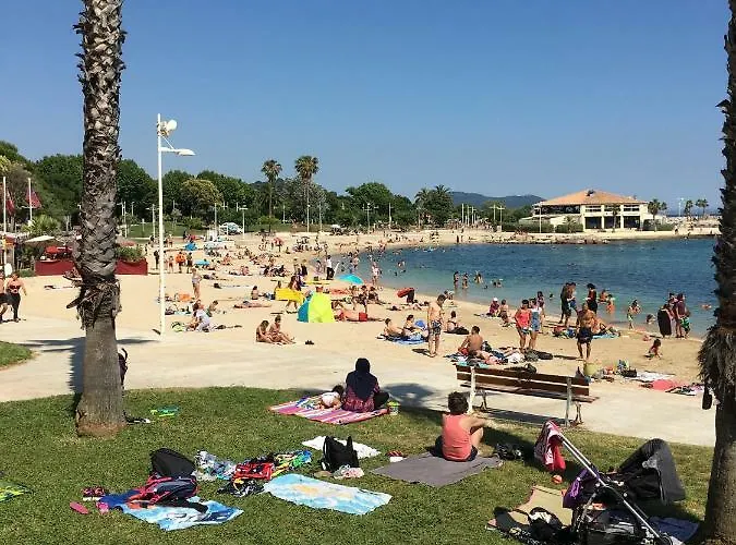 Le Suffren, Classe Ventile ,wifi, A 100 M De La Daire